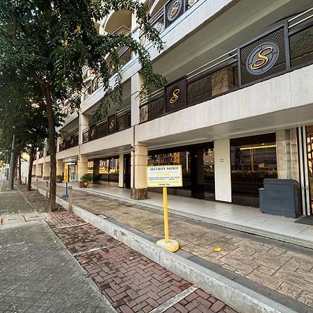 Extremeli Suites Manila Powered By Cocotel Eksteriør bilde