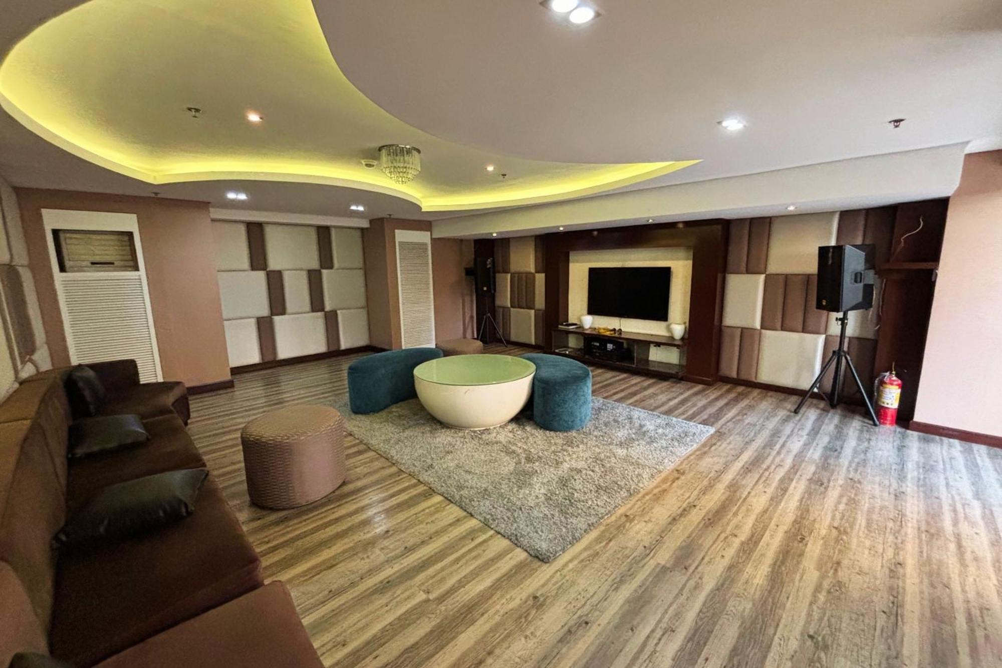 Extremeli Suites Manila Powered By Cocotel Eksteriør bilde