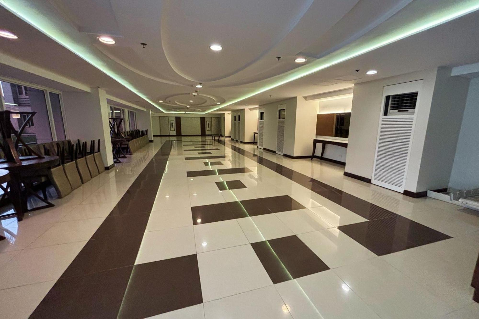 Extremeli Suites Manila Powered By Cocotel Eksteriør bilde