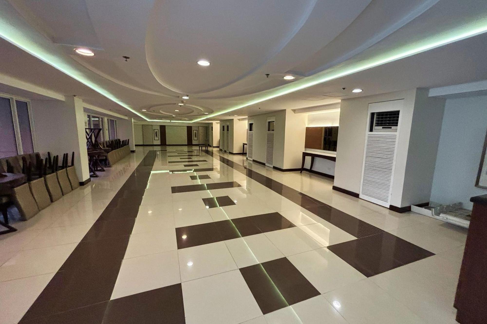 Extremeli Suites Manila Powered By Cocotel Eksteriør bilde