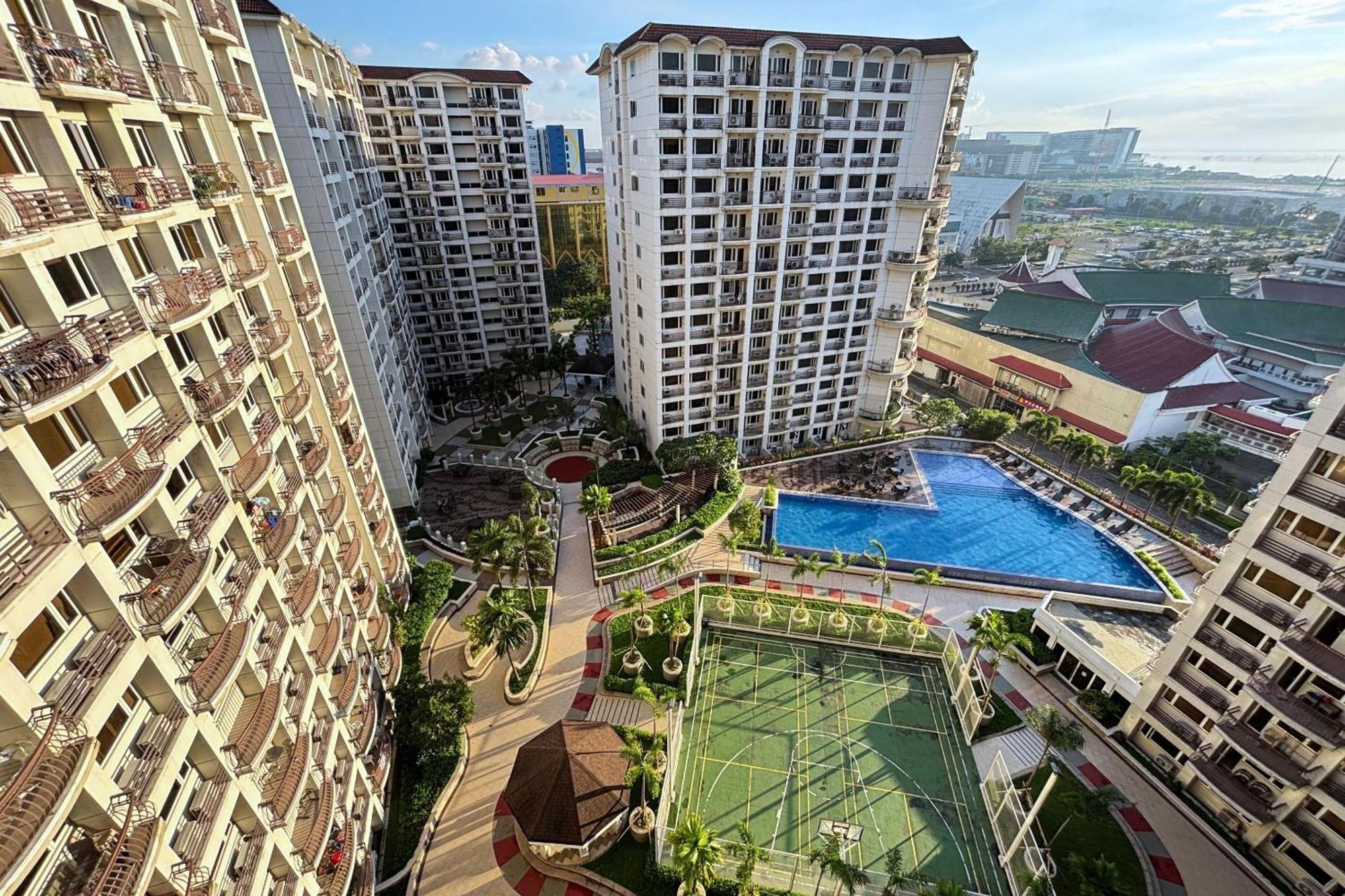 Extremeli Suites Manila Powered By Cocotel Eksteriør bilde