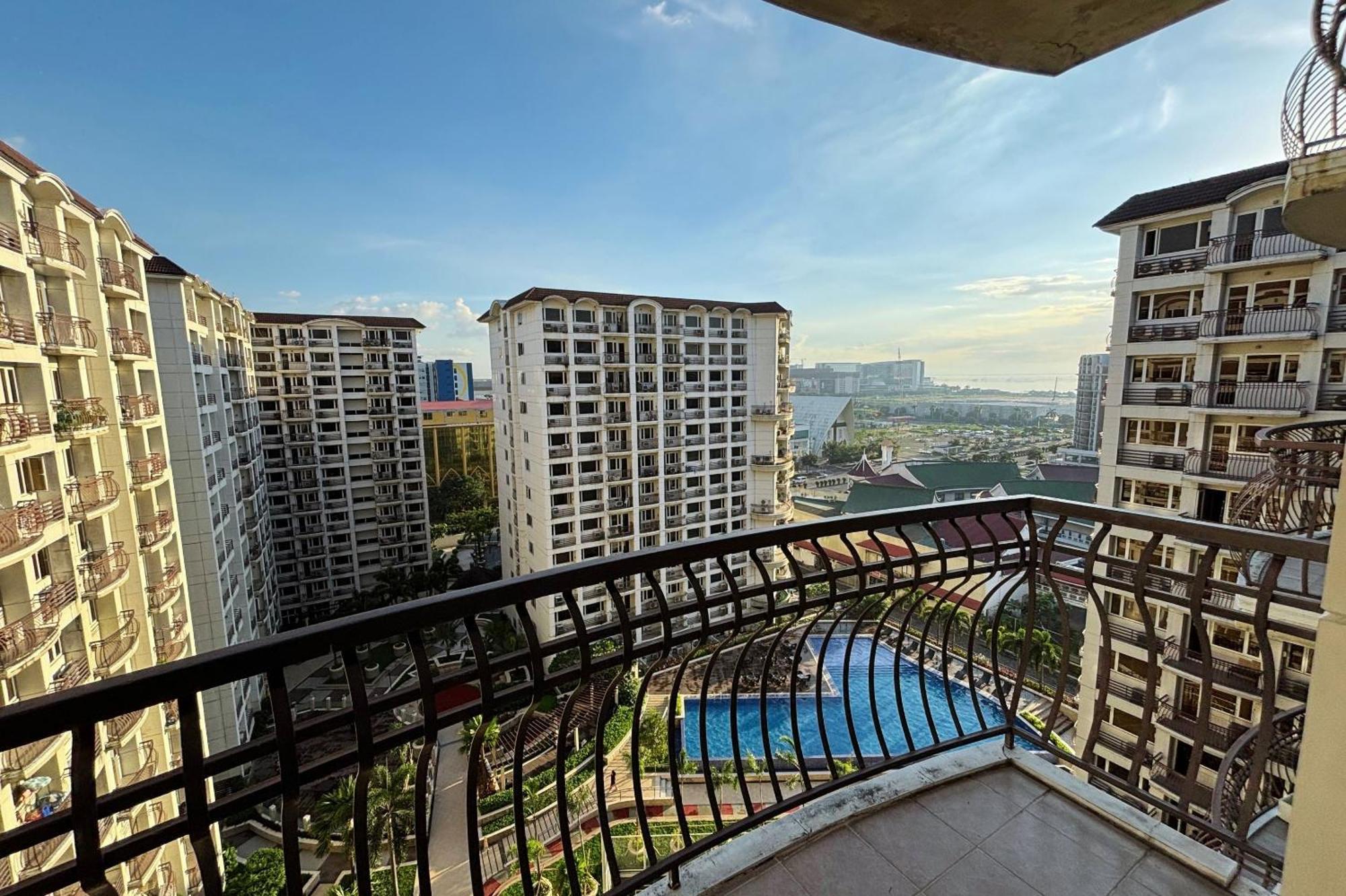 Extremeli Suites Manila Powered By Cocotel Eksteriør bilde